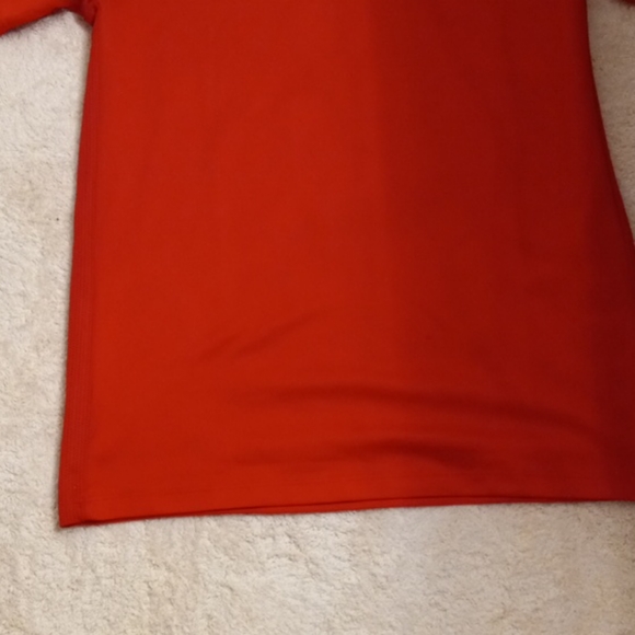 Red Nike dry Fit shirt XS/SM - Picture 4 of 6